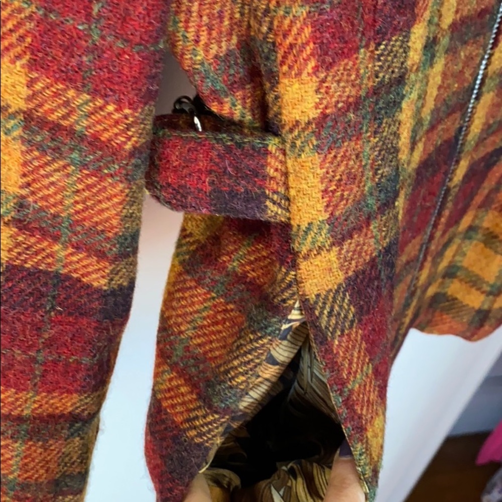 Autumnal Wool Jacket - Picture 3 of 8